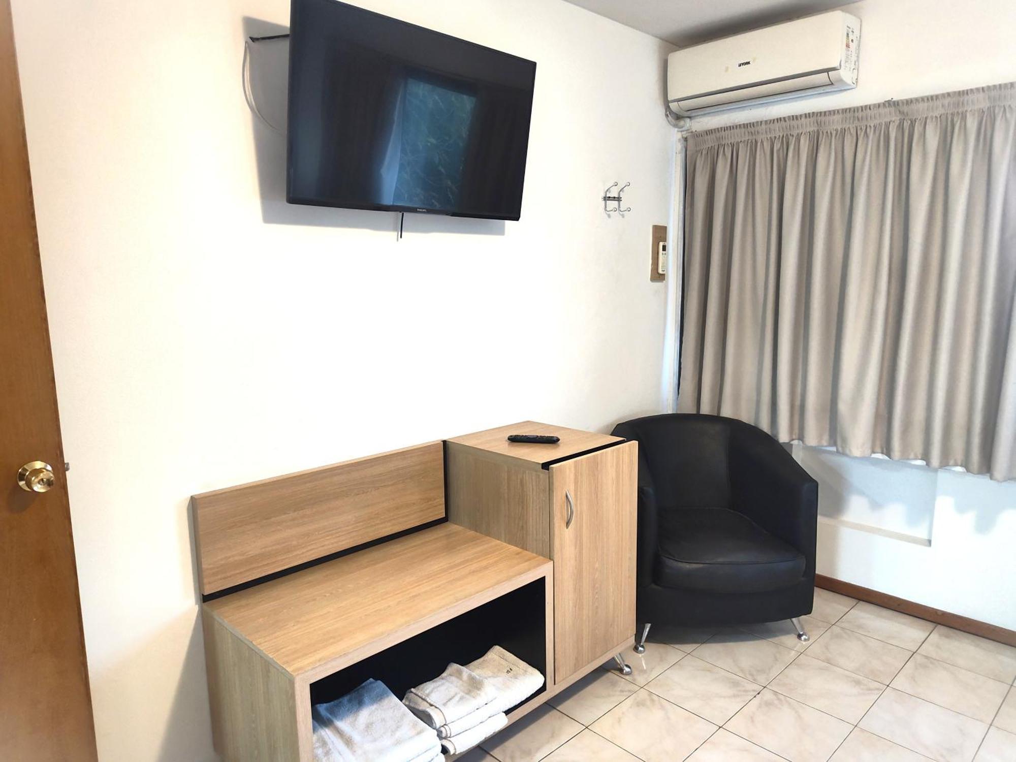 Premium Mendoza Apart Hotel Eksteriør billede